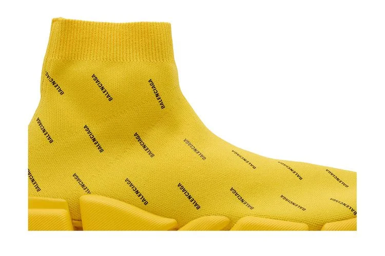 Кроссовки Balenciaga Speed 2.0 Sneaker 'Allover Logo - Yellow'