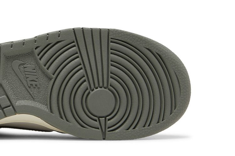 Кроссовки Nike Dunk High SE GS 'Light Bone Tumbled Grey'