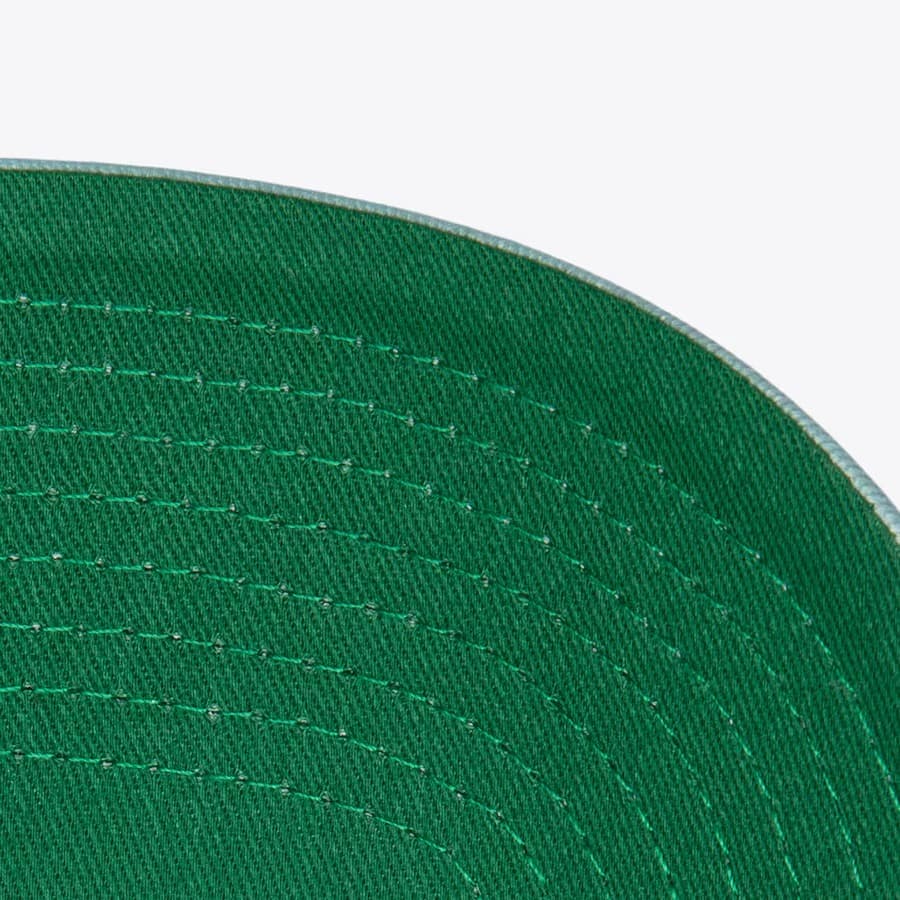 Бейсболка Mitchell & Ness White Seattle Kraken Tail Sweep Pro Snapback Hat