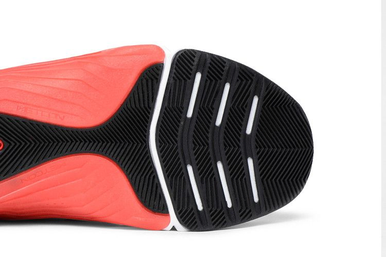 Кроссовки Nike Metcon 7 FlyEase 'Chile Red'