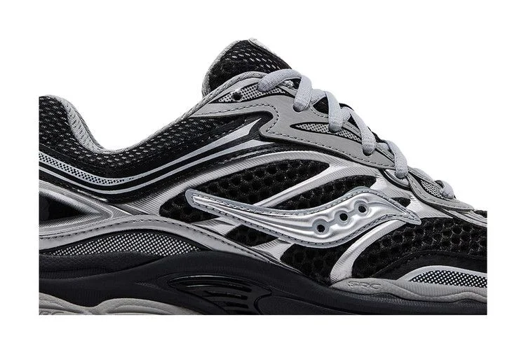 Krossovki-Saucony-OG-ProGrid-Omni-9-Black-Silver-1