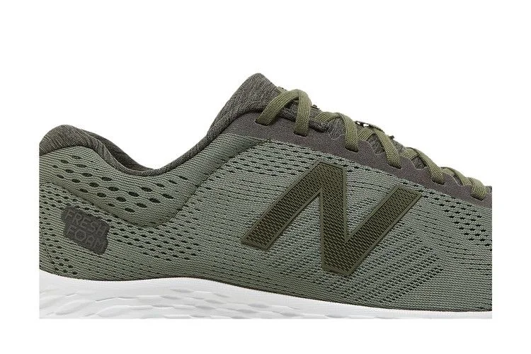 Krossovki-New-Balance-Fresh-Foam-Arishi-Sport-4E-Wide-Dark-Covert-Green-1