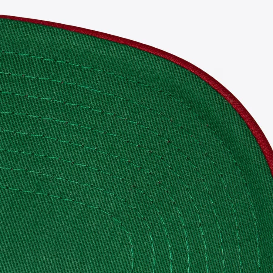 Бейсболка Mitchell & Ness Red Alabama Crimson Tide Sideline Trucker Vintage Snapback Hat