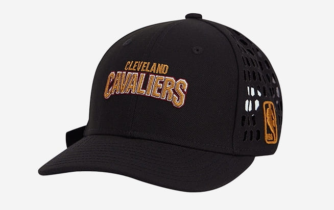 Кепка 2018 NBA Cleveland Cavaliers Black White Navy Cap