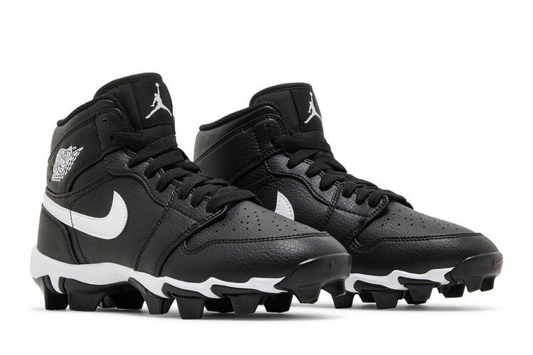 jordan-1-mid-cleat-gs-black-white-hf6883-001_07