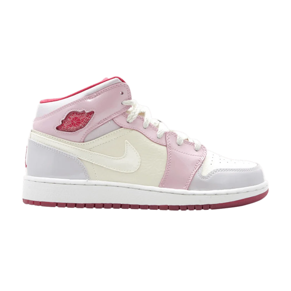 Krossovki-Air-Jordan-1-Retro-GS-Soft-Pearl