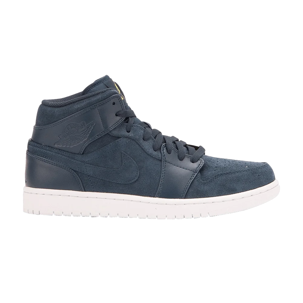 Krossovki-Air-Jordan-1-Mid-Armory-Navy