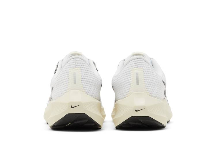 wmns-air-zoom-pegasus-40-white-coconut-milk-dv3854-100_05