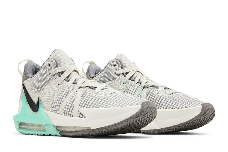 lebron-witness-7-ep-flat-pewter-mint-dm1122-006_07