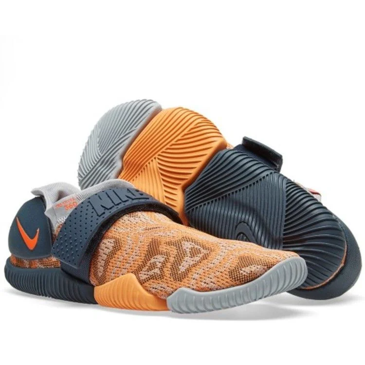 Krossovki-NikeLab-Aqua-Sock-360-Wolf-Grey-Crimson-4