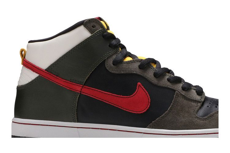 dunk-high-premium-boba-fett-313171-361_01
