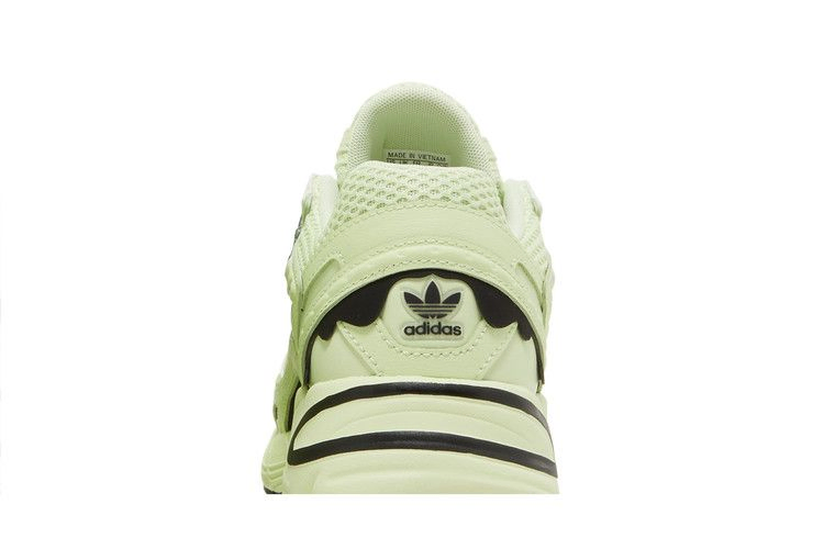 Кроссовки adidas Wmns Astir 'Almost Lime Paint Drip'