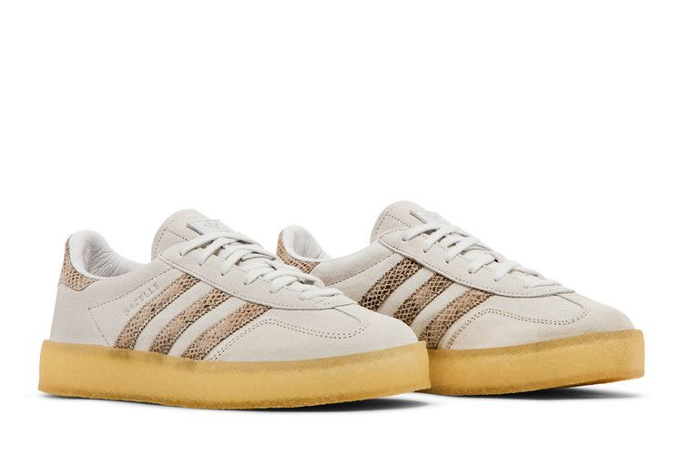 ronnie-fieg-x-clarks-x-8th-street-gazelle-indoor-kithmas-00003-10000rfxcx8gz_07