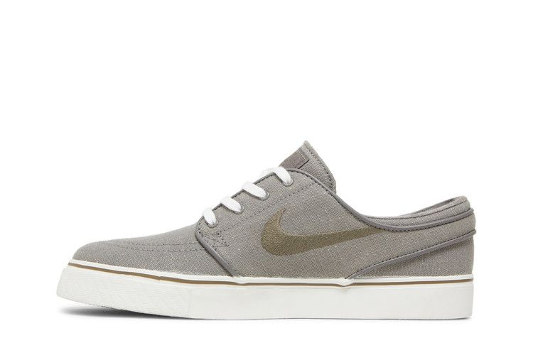 Кроссовки Nike Zoom Stefan Janoski Cnvs
