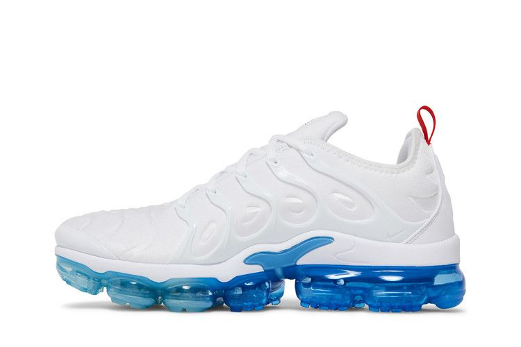 Кроссовки Nike Air VaporMax Plus 'White University Blue'