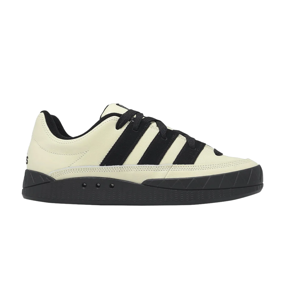 Krossovki-adidas-Adimatic-Off-White-Core-Black