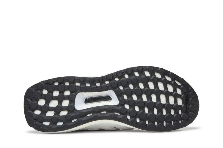 Krossovki-Adidas-UltraBoost-DNA-4.0-J-Cloud-White-3