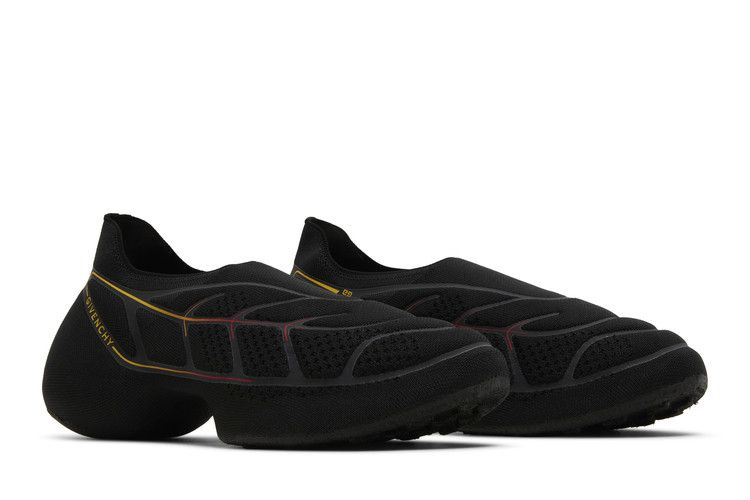 givenchy-the-tk-360-black-yellow-bh0076h1c6-003_07