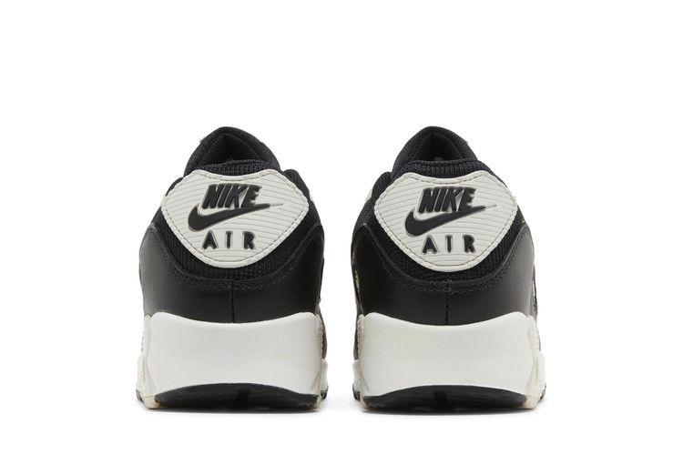wmns-air-max-90-black-metallic-gold-db9578-001_05