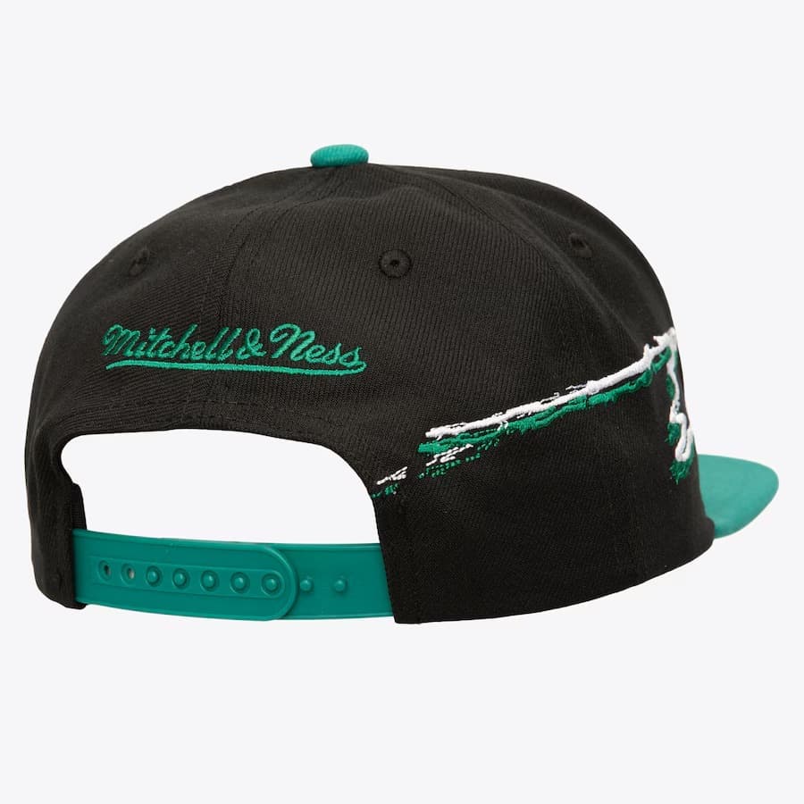 Бейсболка Mitchell & Ness Black Anaheim Ducks Life Line Snapback Hat
