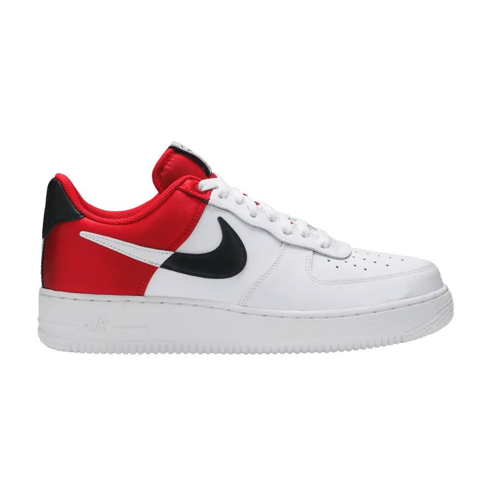 Krossovki-NBA-x-Nike-Air-Force-1-07-LV8-Red