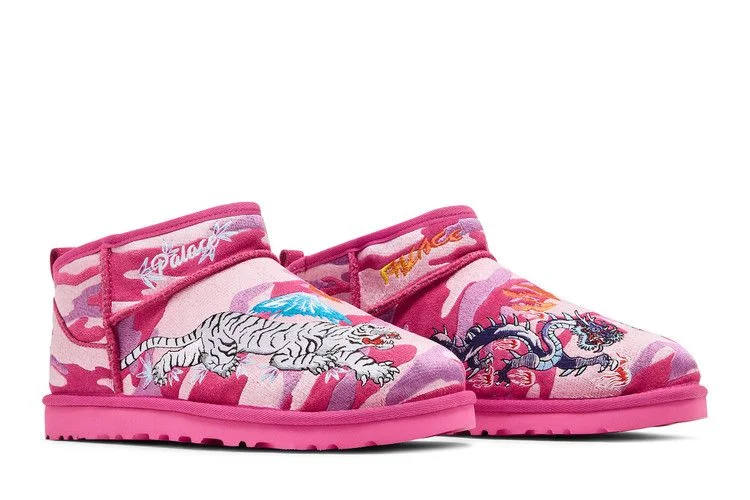 Palace-x-UGG-Classic-Ultra-Mini-Boot-Pink-Camo-7