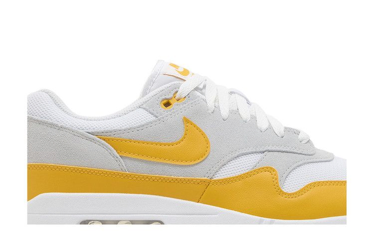 Кроссовки Nike Air Max 1 Essential 'University Gold'