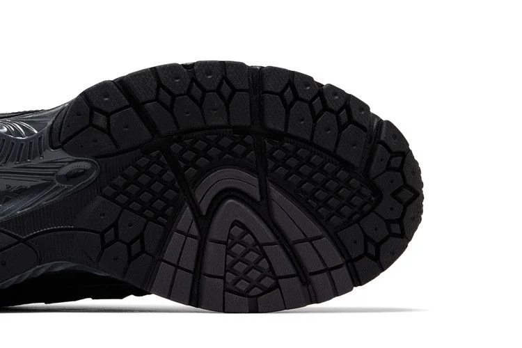 Кроссовки New Balance 1906R 'Triple Black'
