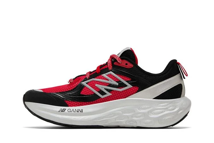 Кроссовки GANNI x New Balance Fresh Foam Trainer 'Black Racing Red'
