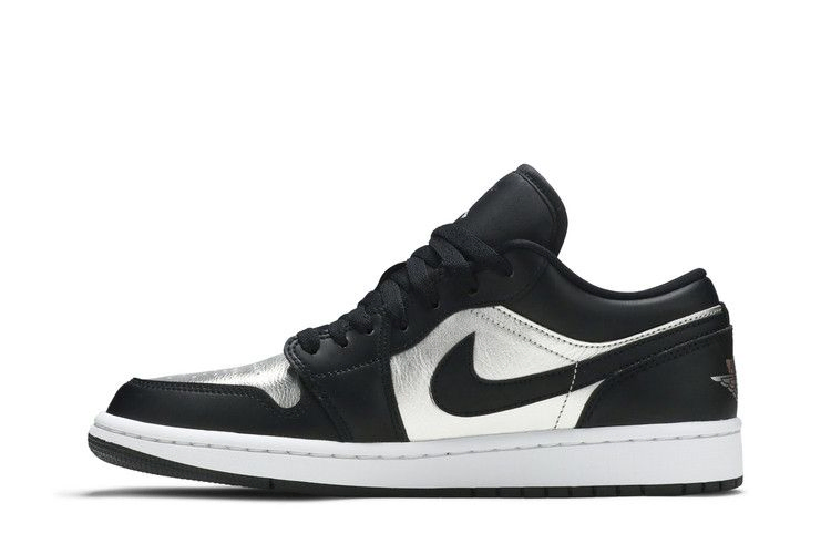 Кроссовки Wmns Air Jordan 1 Low SE 'Silver Toe'