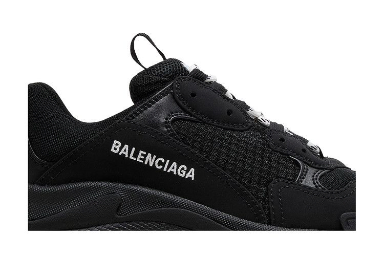 Кроссовки Balenciaga Wmns Triple S 'Black'