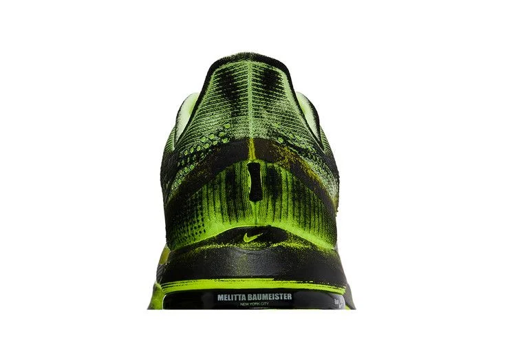 Krossovki-Melitta-Baumeister-x-Nike-Wmns-Pegasus-Premium-Volt-6