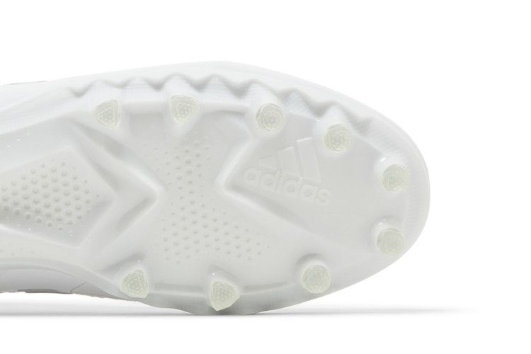 ultraboost-cleat-white-silver-hp8836_04