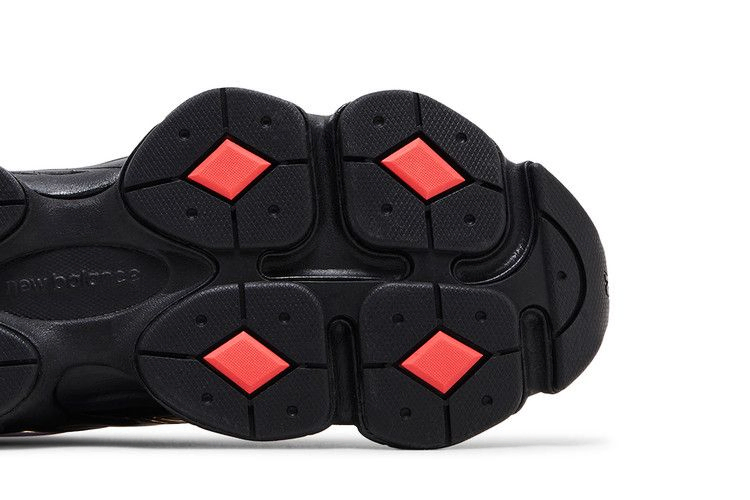 Кроссовки New Balance 9060 X 'Black Red'