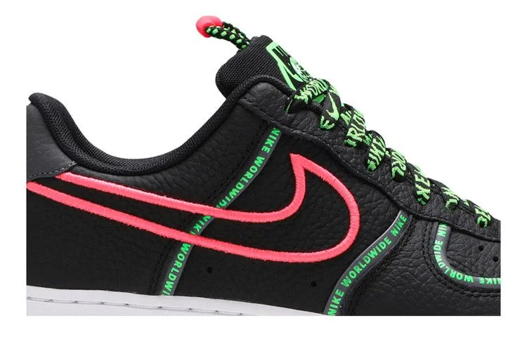Кроссовки Nike Air Force 1 '07 Premium 'Worldwide Pack - Black Green Strike'