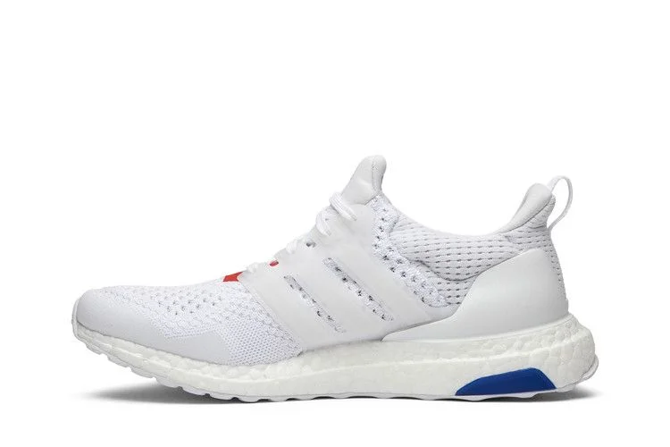 Кроссовки Undefeated x adidas UltraBoost 1.0 'Stars and Stripes'