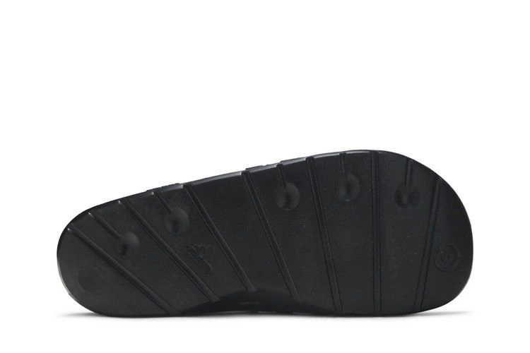 duramo-slide-black-g15890_03