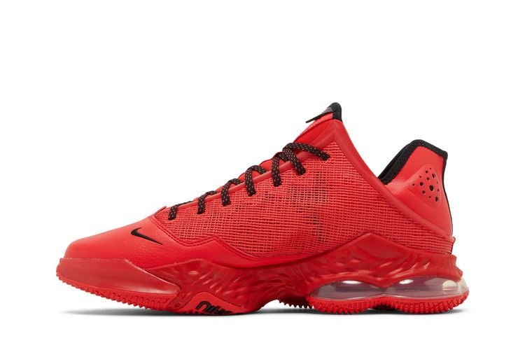 Кроссовки Nike LeBron 19 Low 'Light Crimson'