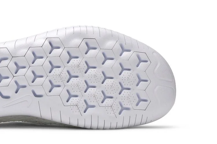 Krossovki-Nike-Free-RN-Flyknit-2018-Triple-White-4
