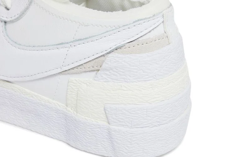 Krossovki-sacai-x-Nike-Blazer-Low-White-Patent-8