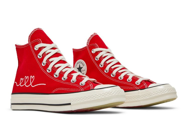 chuck-70-high-valentine-s-day-university-red-171117c_07