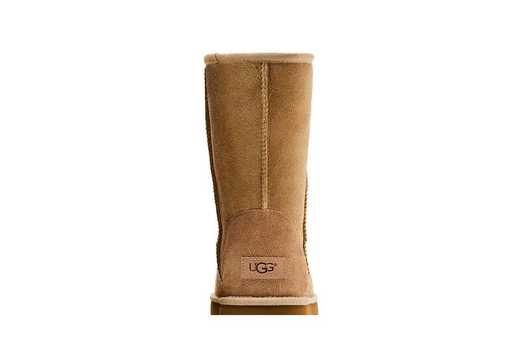 UGG-Wmns-Classic-Short-II-Sand-6