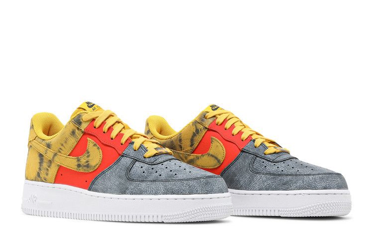 air-force-1-07-lv8-dark-sulphur-tie-dye-cz0337-700_07