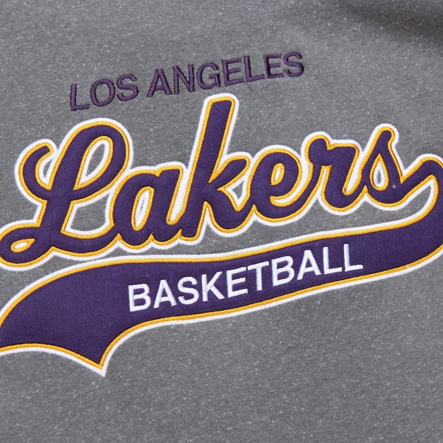 Худи Mitchell & Ness Gray Los Angeles Lakers Snow Washed Fleece Pullover Hoodie