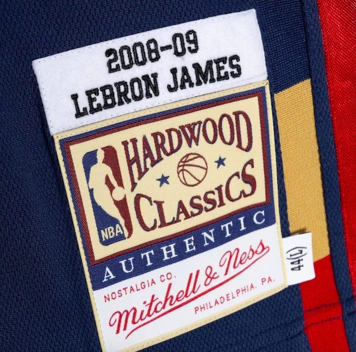 2007-08-Cleveland-Cavaliers-23-LeBron-James-Mitchell-Ness-Authentic-Navy-Jersey-2