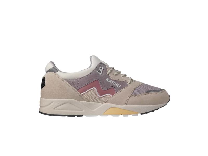 Кроссовки Karhu Aria 95 Rainy Day Foxglove
