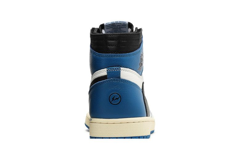 Кроссовки Fragment Design x Travis Scott x Air Jordan 1 Retro High Sample
