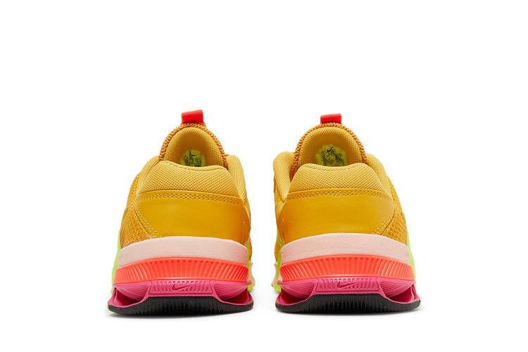 Кроссовки Nike Metcon 7 X 'Rawdacious'