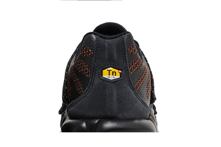 Кроссовки Nike Air Max Plus Utility 'Baroque Brown'