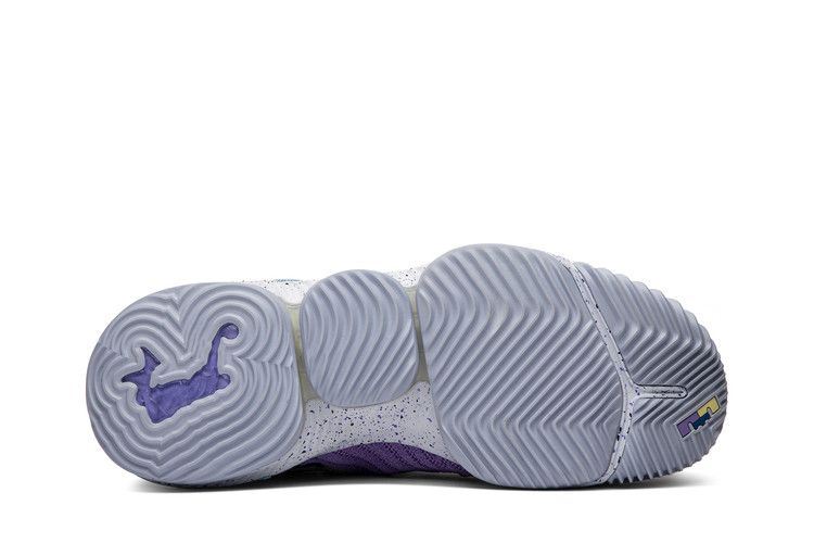 lebron-16-lakers-ck4765-500_03